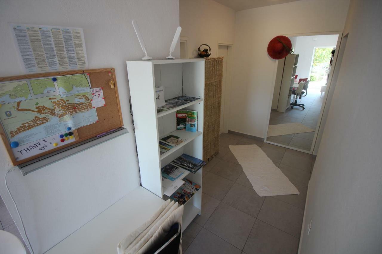 Apartment Vanda Novi Vinodolski Bagian luar foto