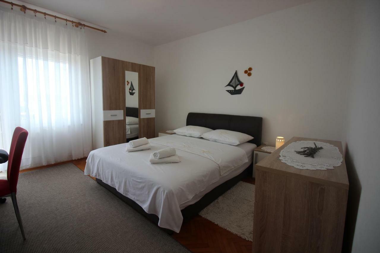 Apartment Vanda Novi Vinodolski Bagian luar foto